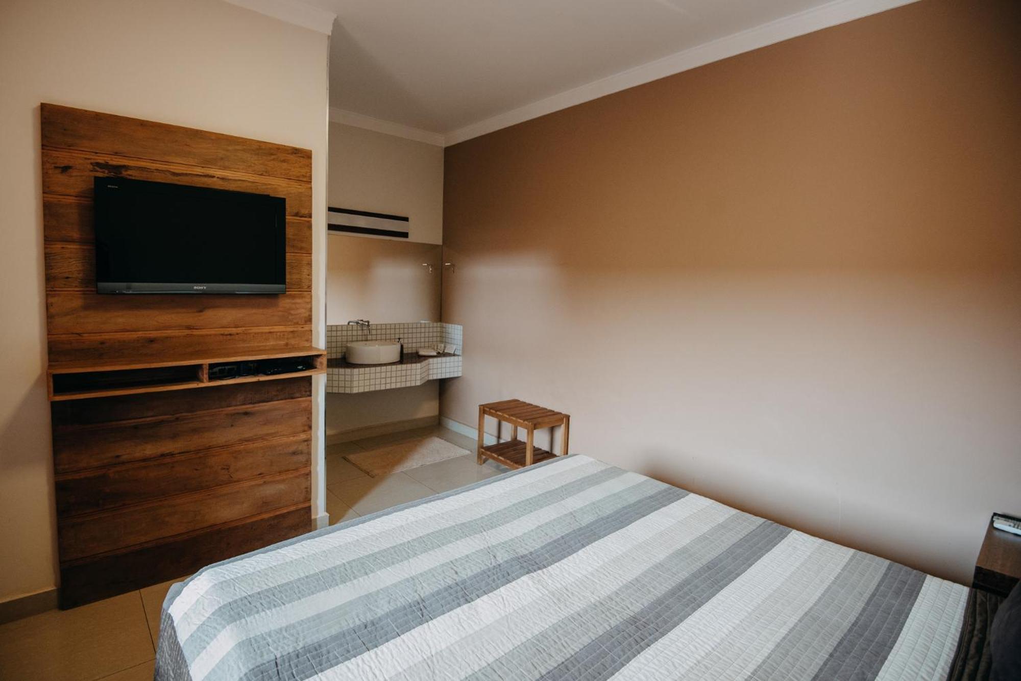 Hotel Pousada Santa Rita Ribeirão Preto Extérieur photo
